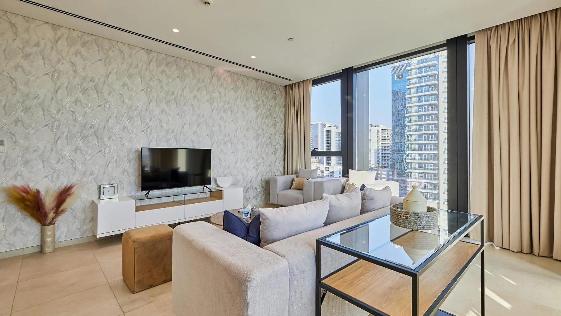 Easemytrip - Residence 110 Dubai 0*,
